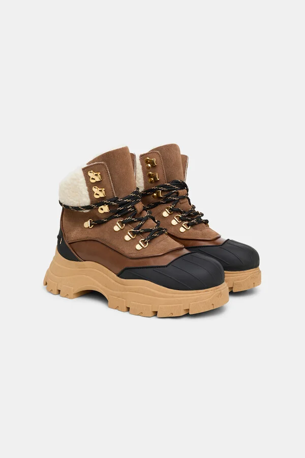 Duck boots with sheepskin lining - Image 8