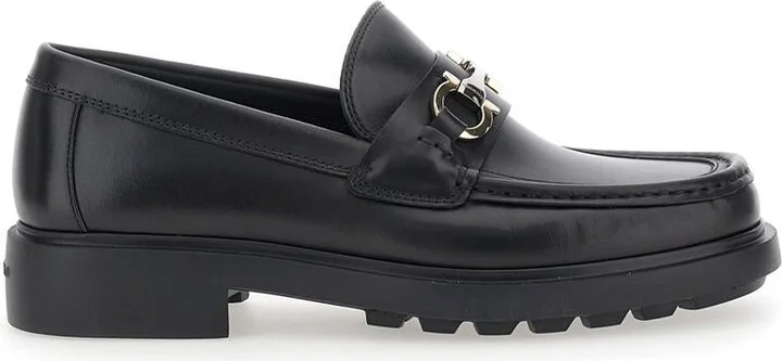 'Duglas' Black Loafers With Gancini Plaque On The Front And Embossed Logo On The Rear In Leather Man