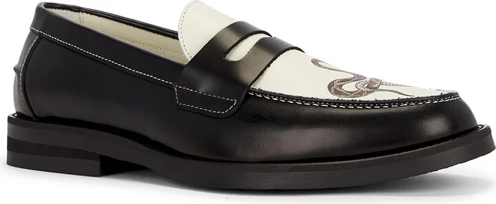Duke + Dexter Wilde Penny Loafer in Black - Image 2