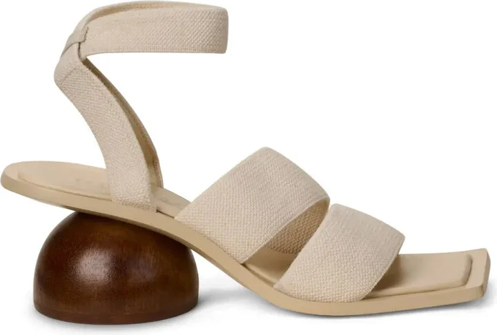 Dunia sandals