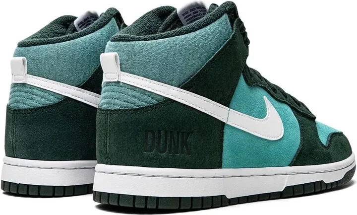 Dunk Hi Retro SE "Athletic Club - Image 3