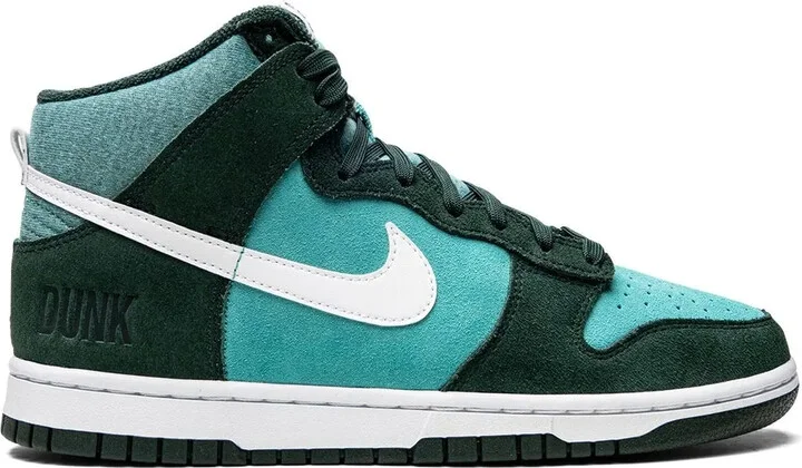 Dunk Hi Retro SE "Athletic Club