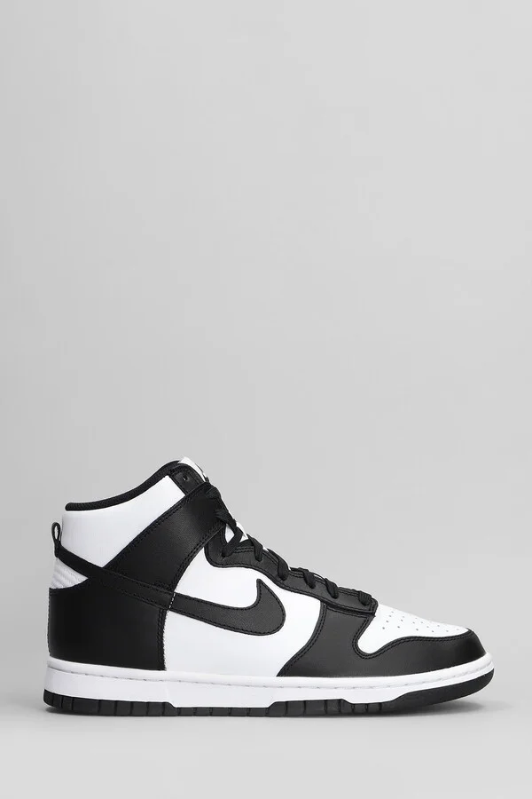 Dunk Hi Retro Sneakers In Black Leather