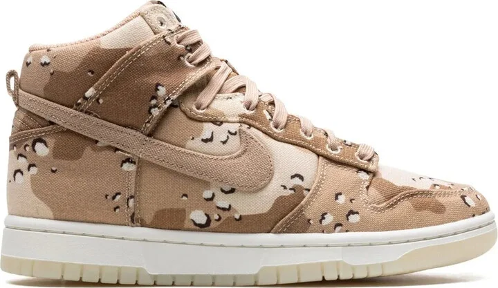 Dunk High "Desert Camo" sneakers