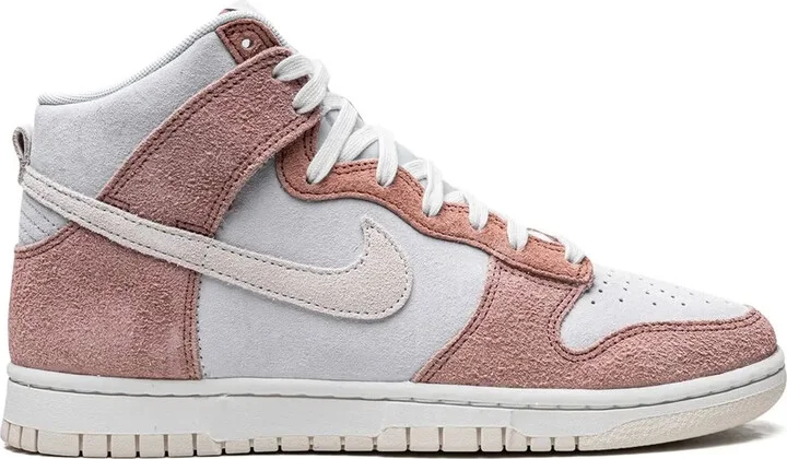 Dunk High sneakers