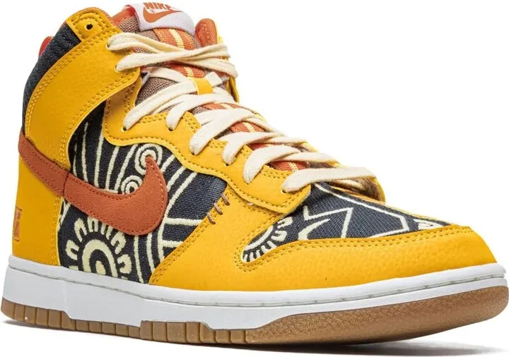 Dunk High "Somos Familia" sneakers - Image 2