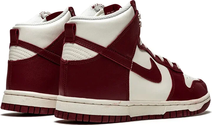 Dunk High "Team Red" sneakers - Image 3