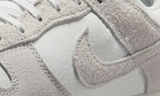 Dunk Low Basketball Sneaker - Image 9