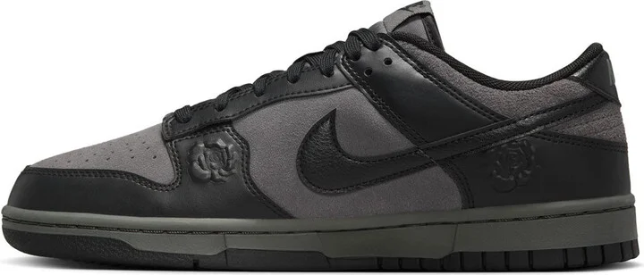 Dunk Low 'Black Roses' Women's Shoes