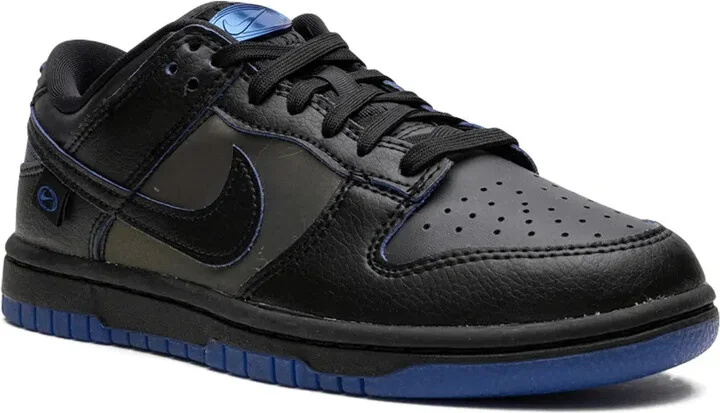 Dunk Low "Black Royal Iridescent" sneakers - Image 2