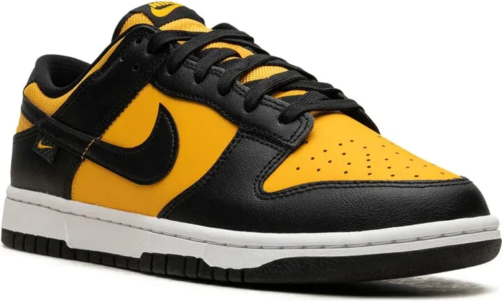 Dunk Low "Black/University Gold" sneakers - Image 2