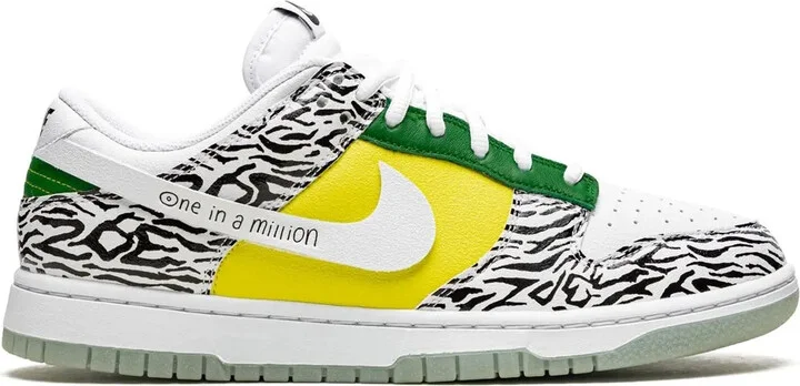 Dunk Low "Doernbecher 2022" sneakers
