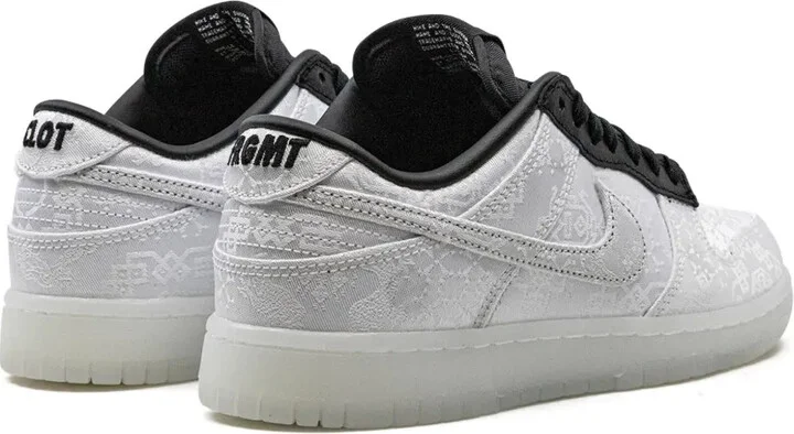 Dunk Low "Fragment Design - Image 3