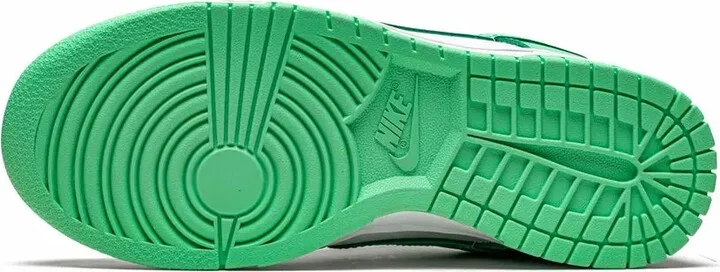 Dunk Low "Green Glow" sneakers - Image 4