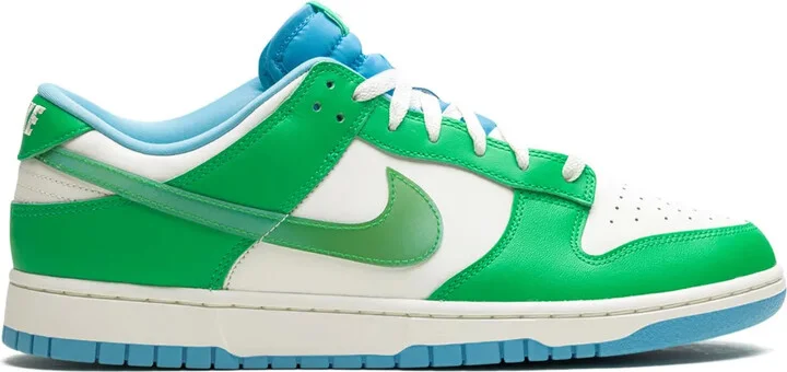 Dunk Low "Green Shock" sneakers