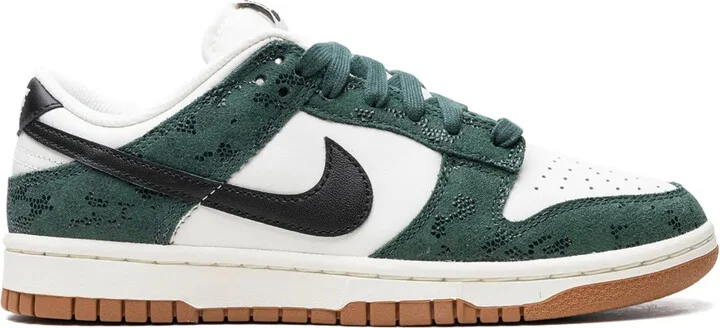 Dunk Low "Green Snake" sneakers