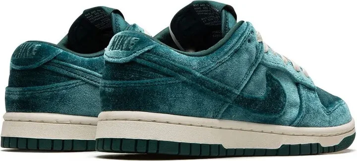 Dunk Low "Green Velvet" sneakers - Image 3