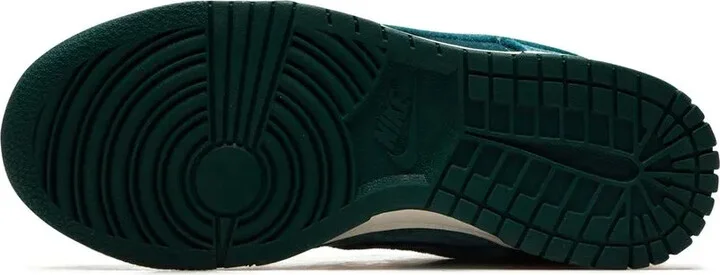 Dunk Low "Green Velvet" sneakers - Image 4