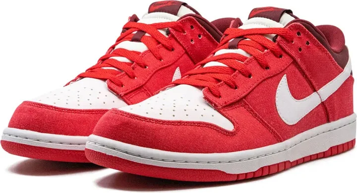 Dunk Low "Hyper Red" sneakers - Image 4
