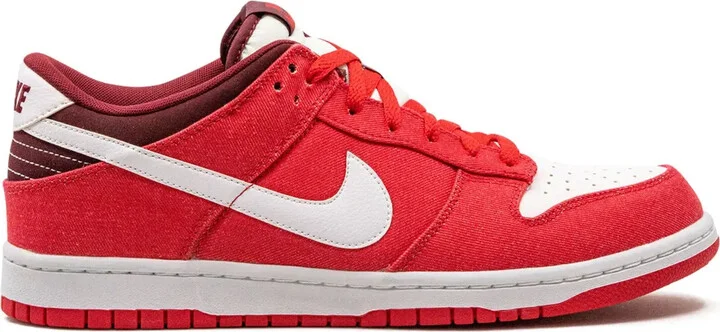 Dunk Low "Hyper Red" sneakers