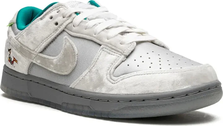 Dunk Low "Ice" sneakers - Image 2