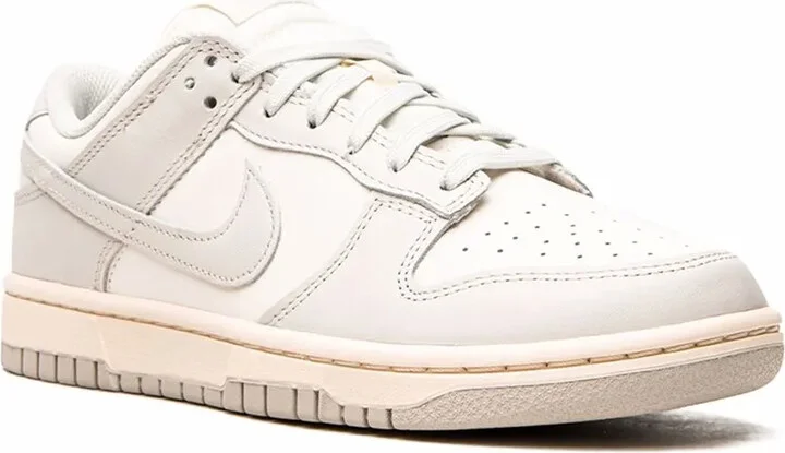 Dunk Low "Light Bone" sneakers - Image 2