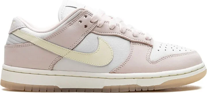Dunk Low "Light Soft Pink" sneakers