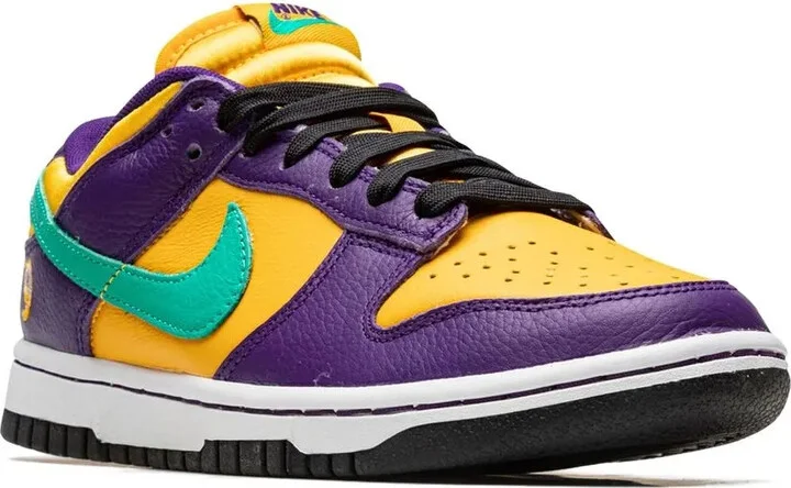 Dunk Low "Lisa Leslie" sneakers - Image 2