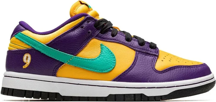 Dunk Low "Lisa Leslie" sneakers