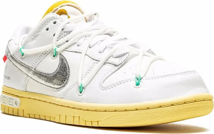 Dunk Low "Lot 01" sneakers - Image 2