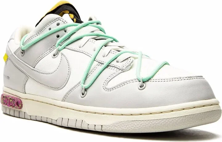 Dunk Low "Lot 04" sneakers - Image 2