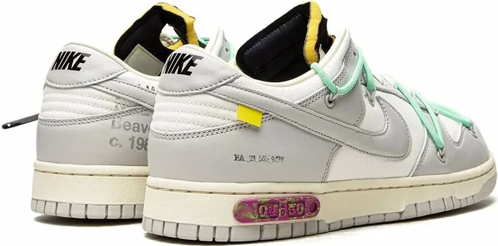 Dunk Low "Lot 04" sneakers - Image 3