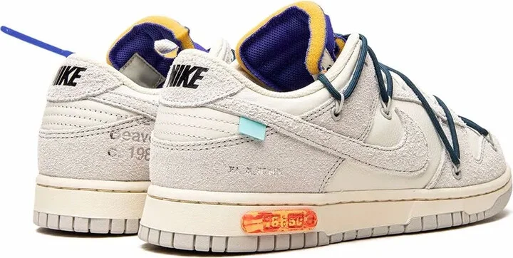 Dunk Low "Lot 16" sneakers - Image 3
