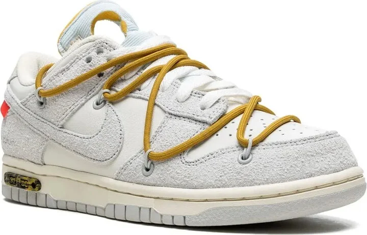 Dunk Low "Lot 37" sneakers - Image 2