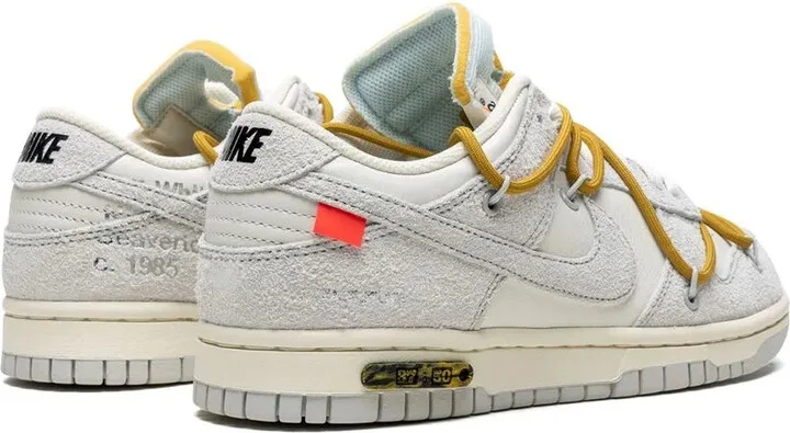 Dunk Low "Lot 37" sneakers - Image 3