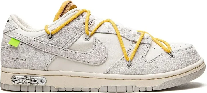 Dunk Low "Lot