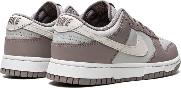 Dunk Low "Moon Fossil" sneakers - Image 3