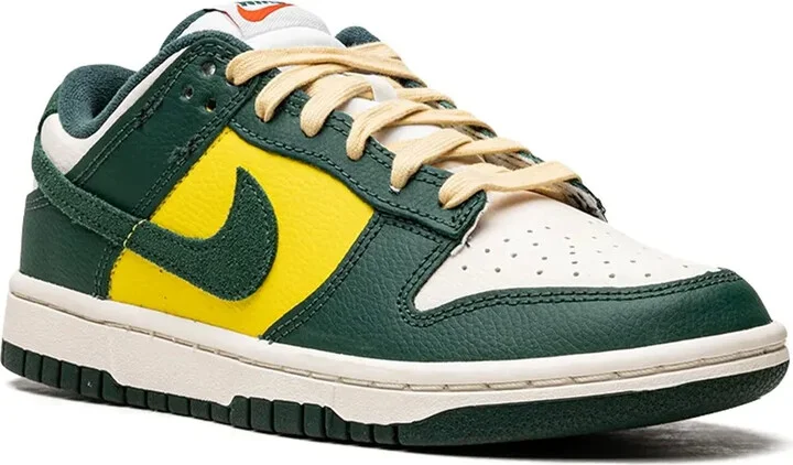 Dunk Low "Noble Green" sneakers - Image 2