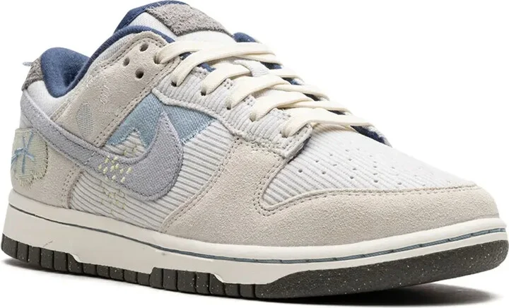Dunk Low "Photon Dust" sneakers - Image 2
