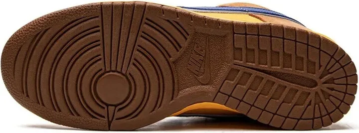 Dunk Low Premium SB "New Castle" sneakers - Image 4