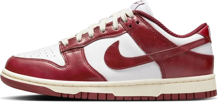 Dunk Low Premium Sneaker - Image 2