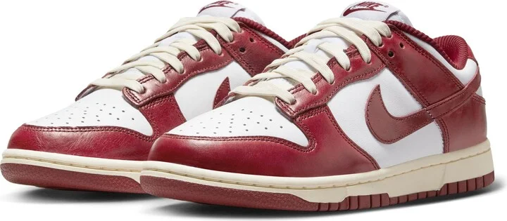 Dunk Low Premium Sneaker