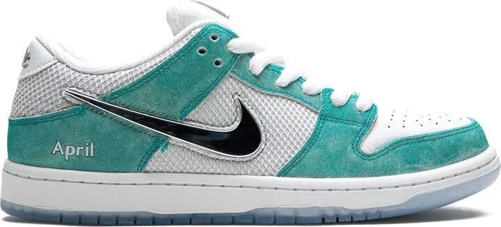 Dunk Low Pro QS "April Skateboards" sneakers
