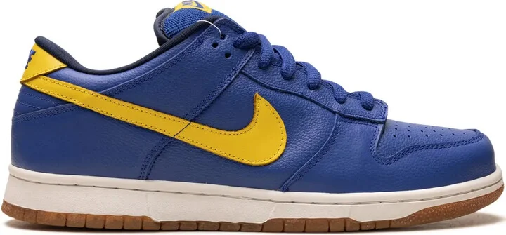 Dunk Low Pro SB sneakers