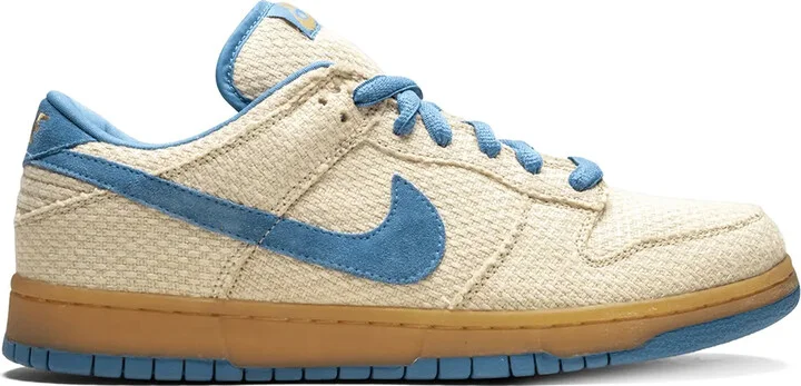 Dunk Low Pro SB sneakers