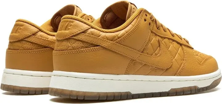 Dunk Low "Quilted Wheat" sneakers - Image 3