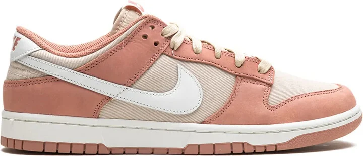 Dunk Low "Red Stardust" sneakers