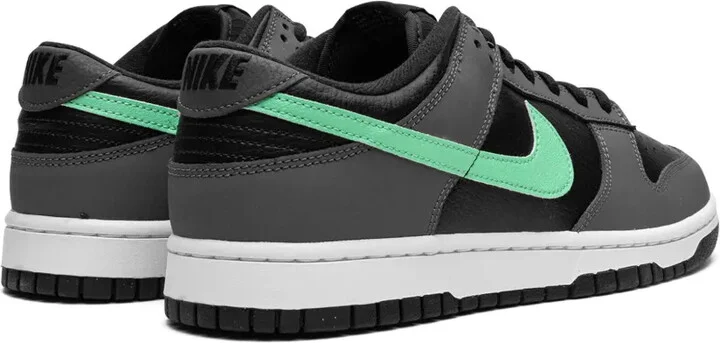 Dunk Low Retro "Black/Green Glow" sneakers - Image 3