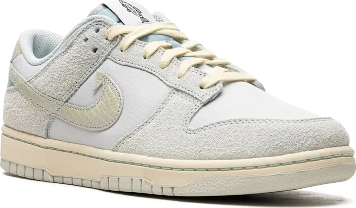 Dunk Low Retro "Gone Fishing" sneakers - Image 2