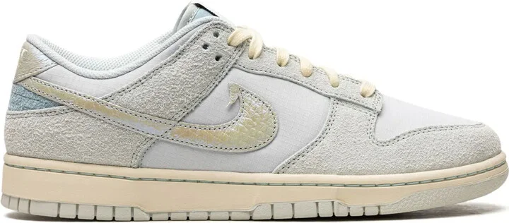 Dunk Low Retro "Gone Fishing" sneakers